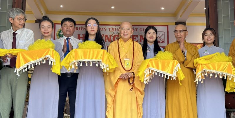 Khai mạc Triển lãm văn hóa Phật giáo