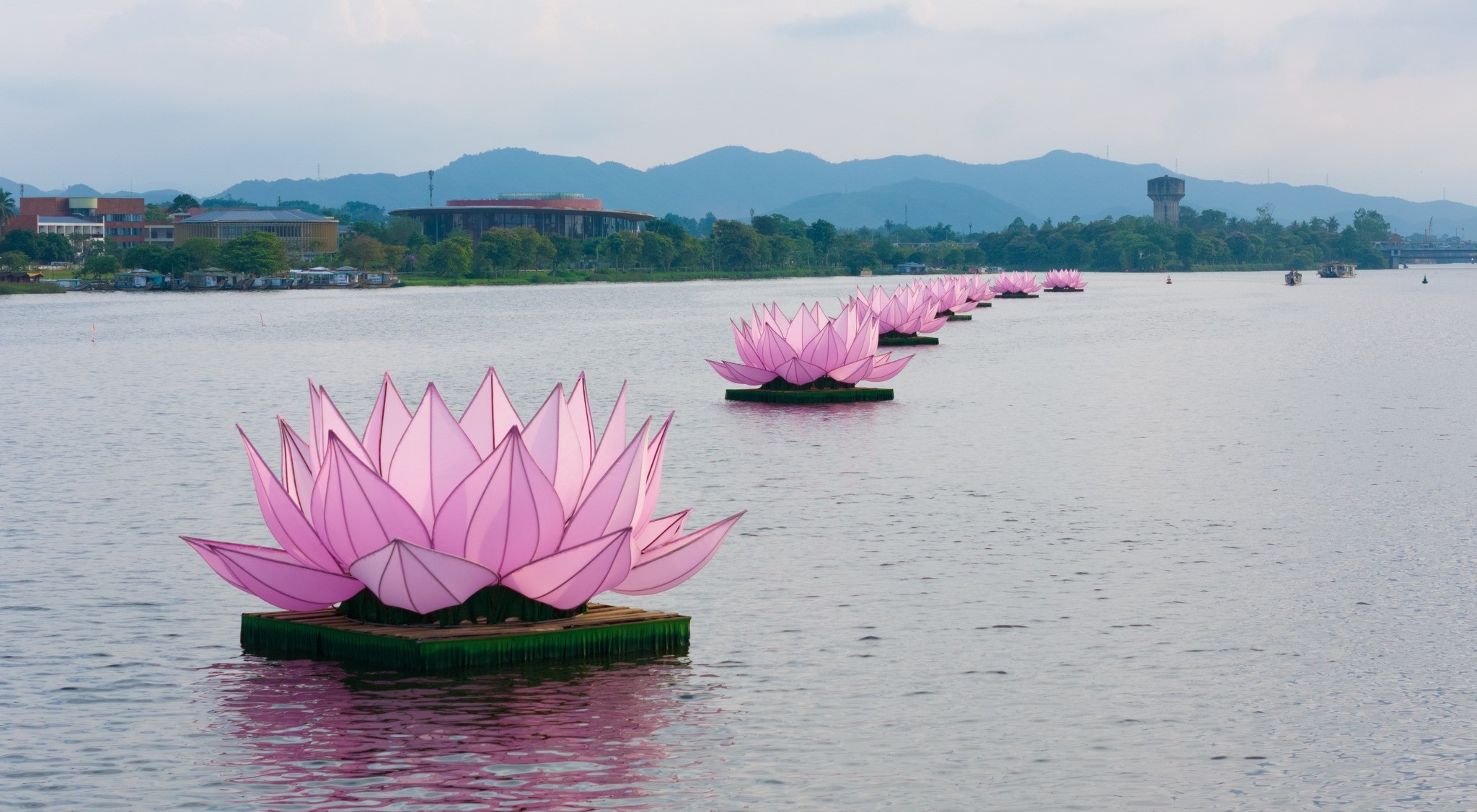 Bản tin Văn hóa du lịch ngày 16 5
