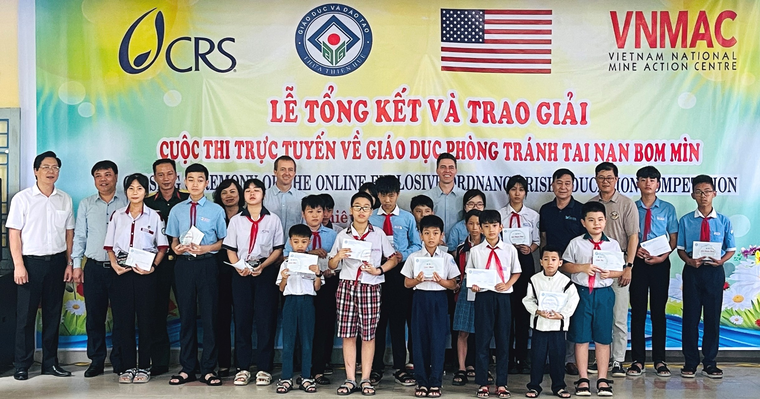 Hơn 100 nghìn giáo viên, học sinh tham gia cuộc thi trực tuyến về phòng tránh tai nạn bom mìn