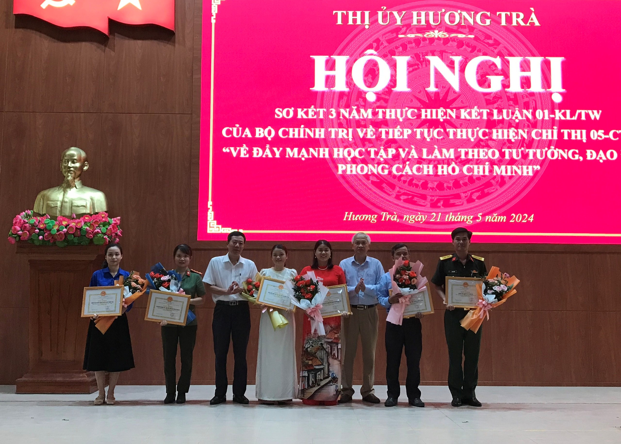 Xác định việc làm cụ thể trong học tập, làm theo Bác