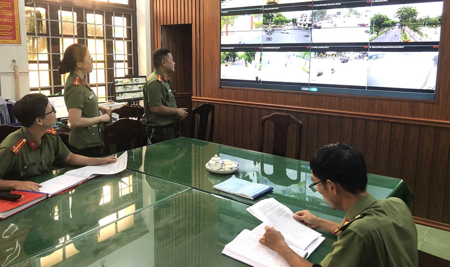 Mở rộng phạm vi nắm thông tin, dự báo tình hình