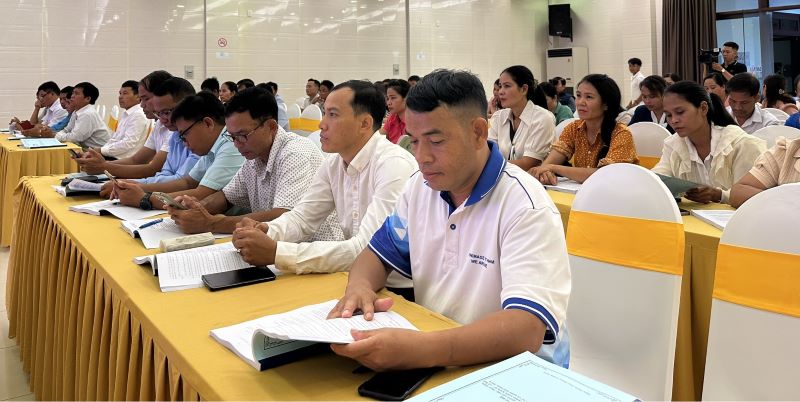 Nâng cao năng lực cán bộ Mặt trận cơ sở trong giám sát