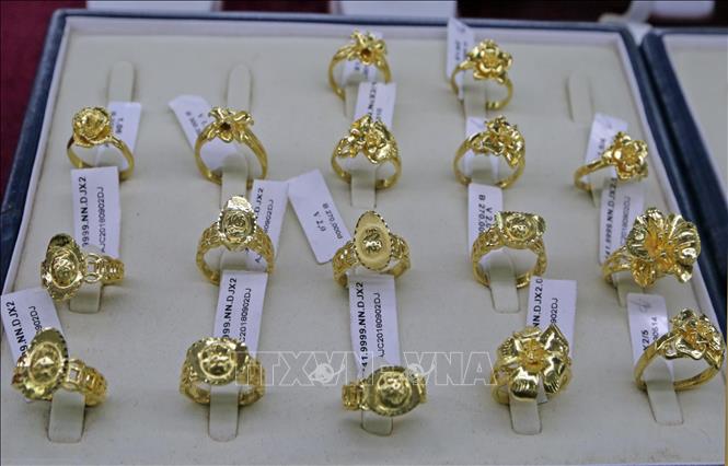 Sáng 23 5, giá vàng SJC giảm mạnh trước phiên đấu thầu