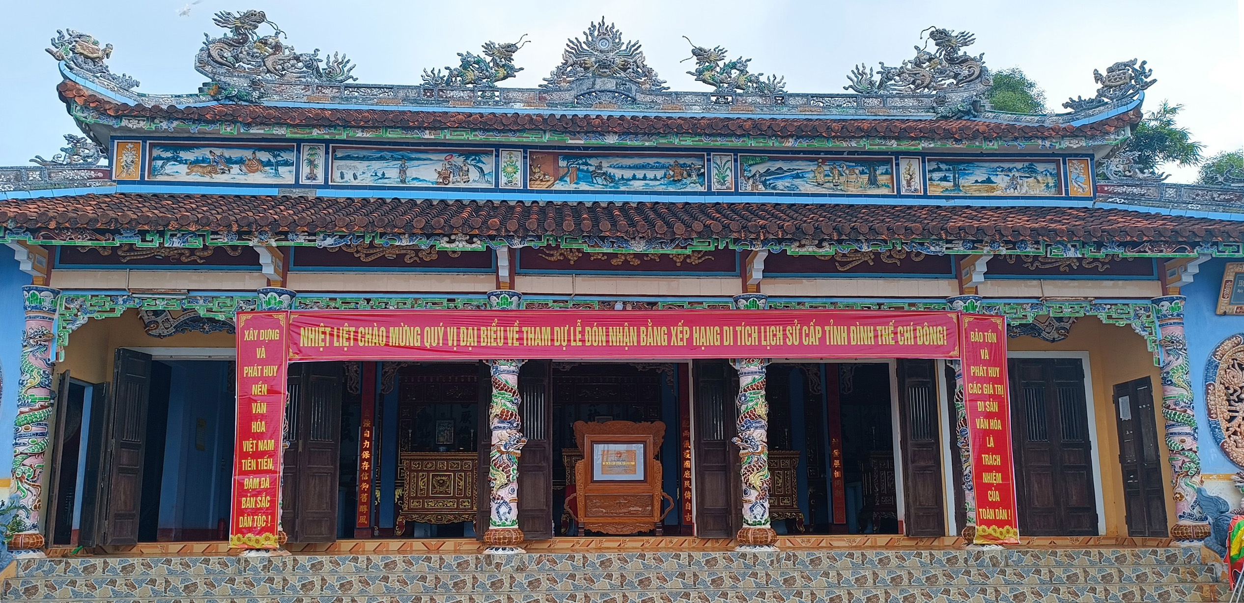 Đón nhận bằng xếp hạng Di tích lịch sử cấp tỉnh Đình làng Thế Chí Đông