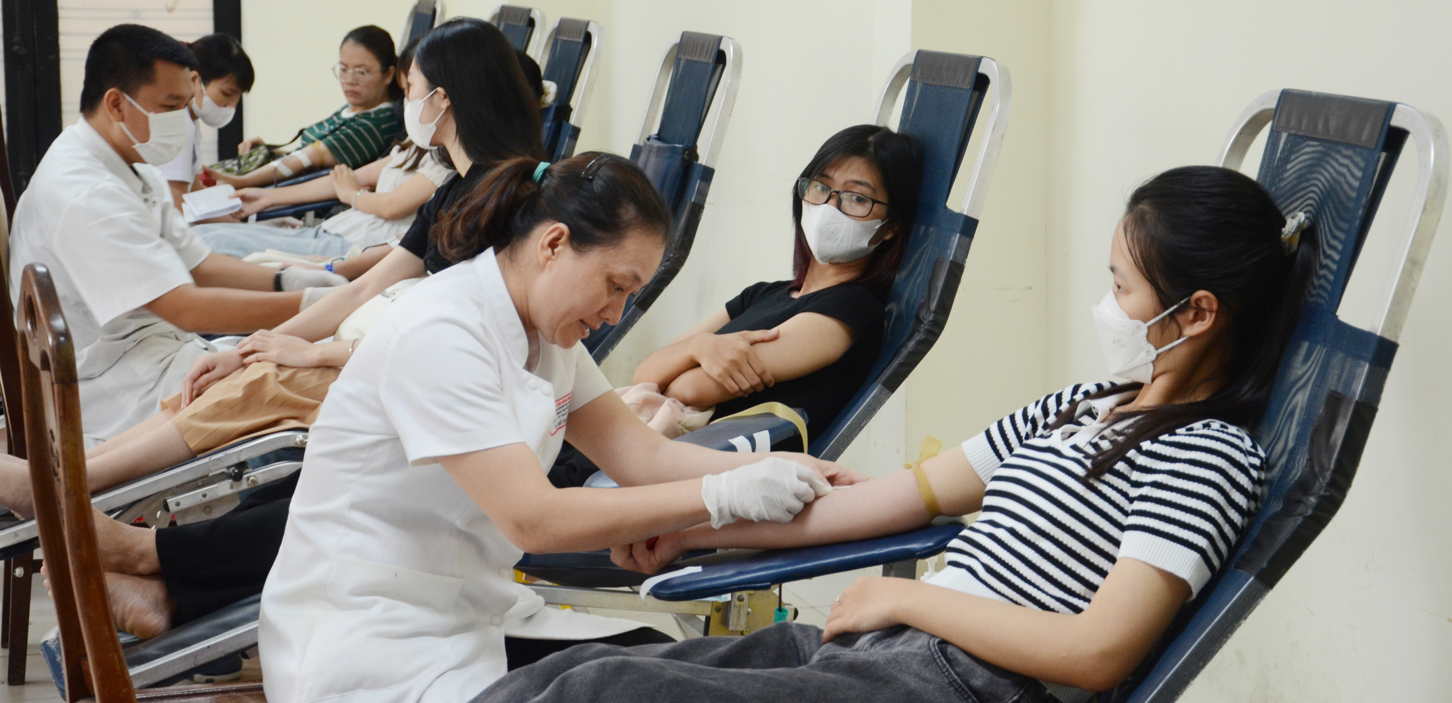 Hơn 1,2 tỷ đồng tổ chức các hoạt động hướng về cộng đồng