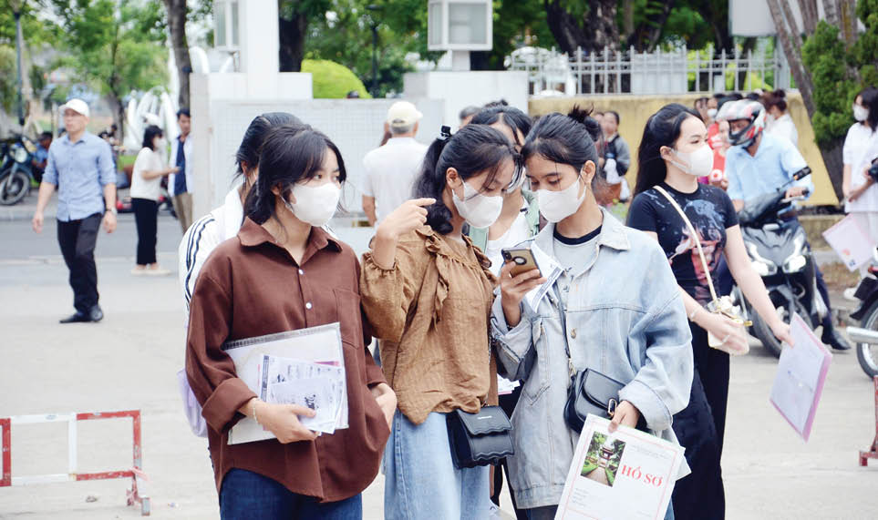 Chọn lọc khi giải đề thi trên mạng