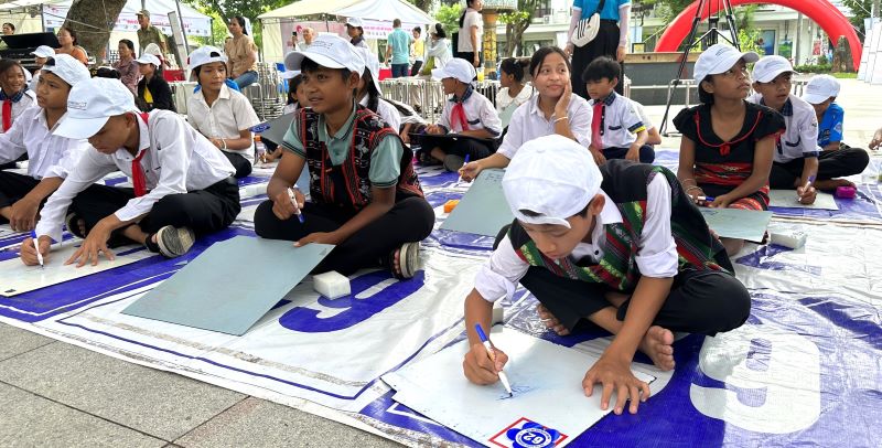 Tạo sân chơi lành mạnh, bổ ích cho trẻ em