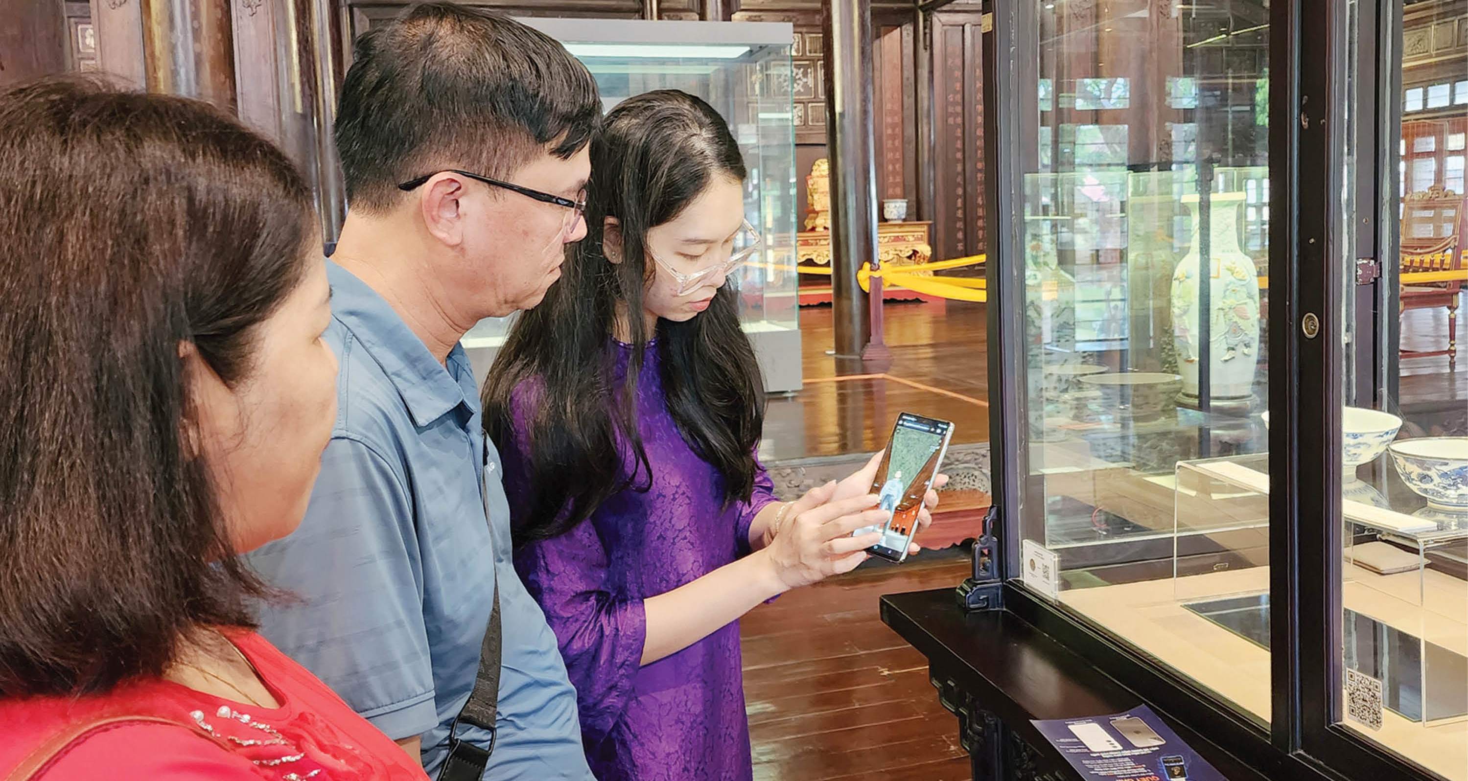 Định danh cổ vật trên không gian số