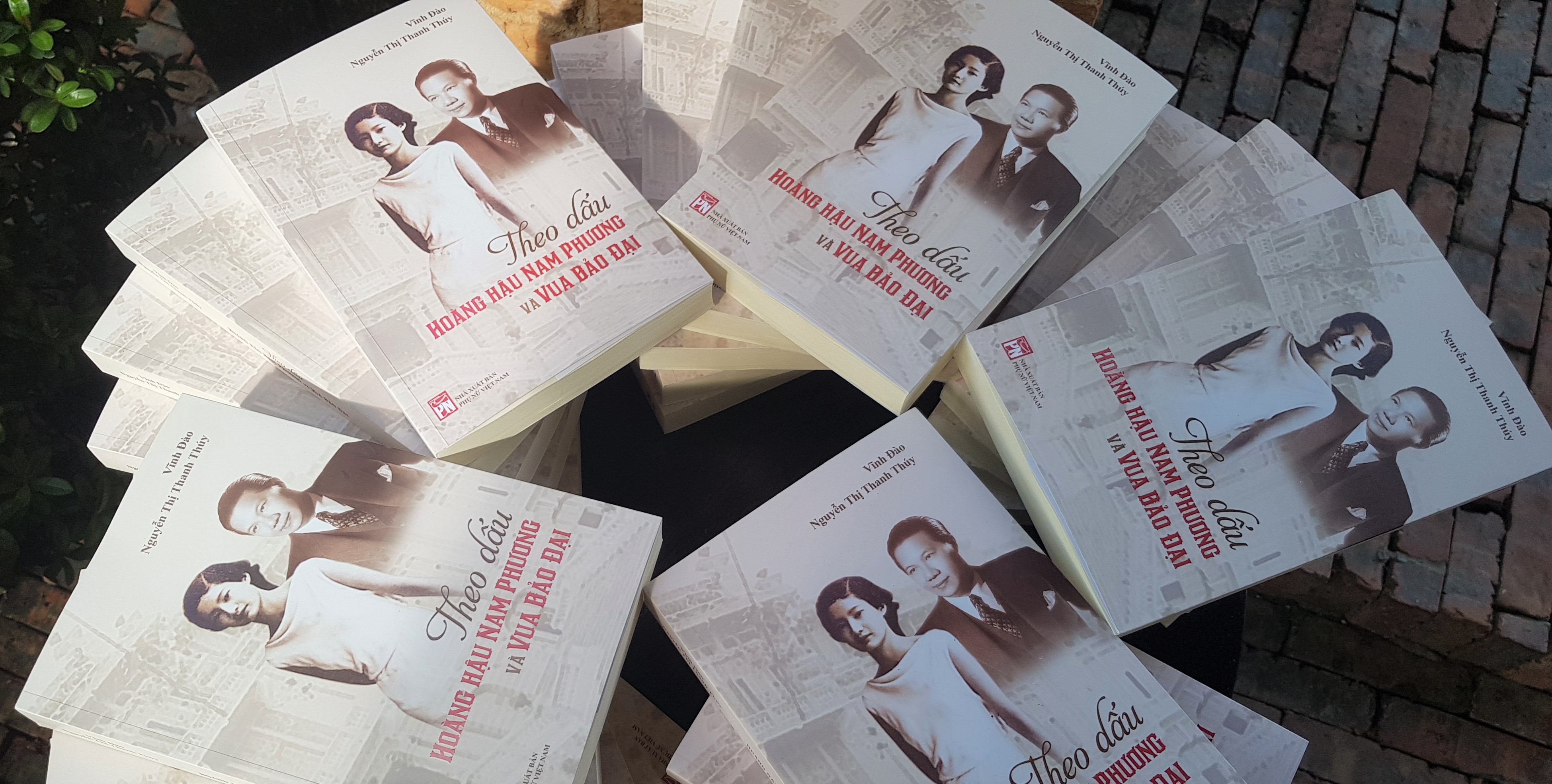 Tọa đàm giới thiệu tác phẩm “Theo dấu Hoàng hậu Nam Phương và Vua Bảo Đại”