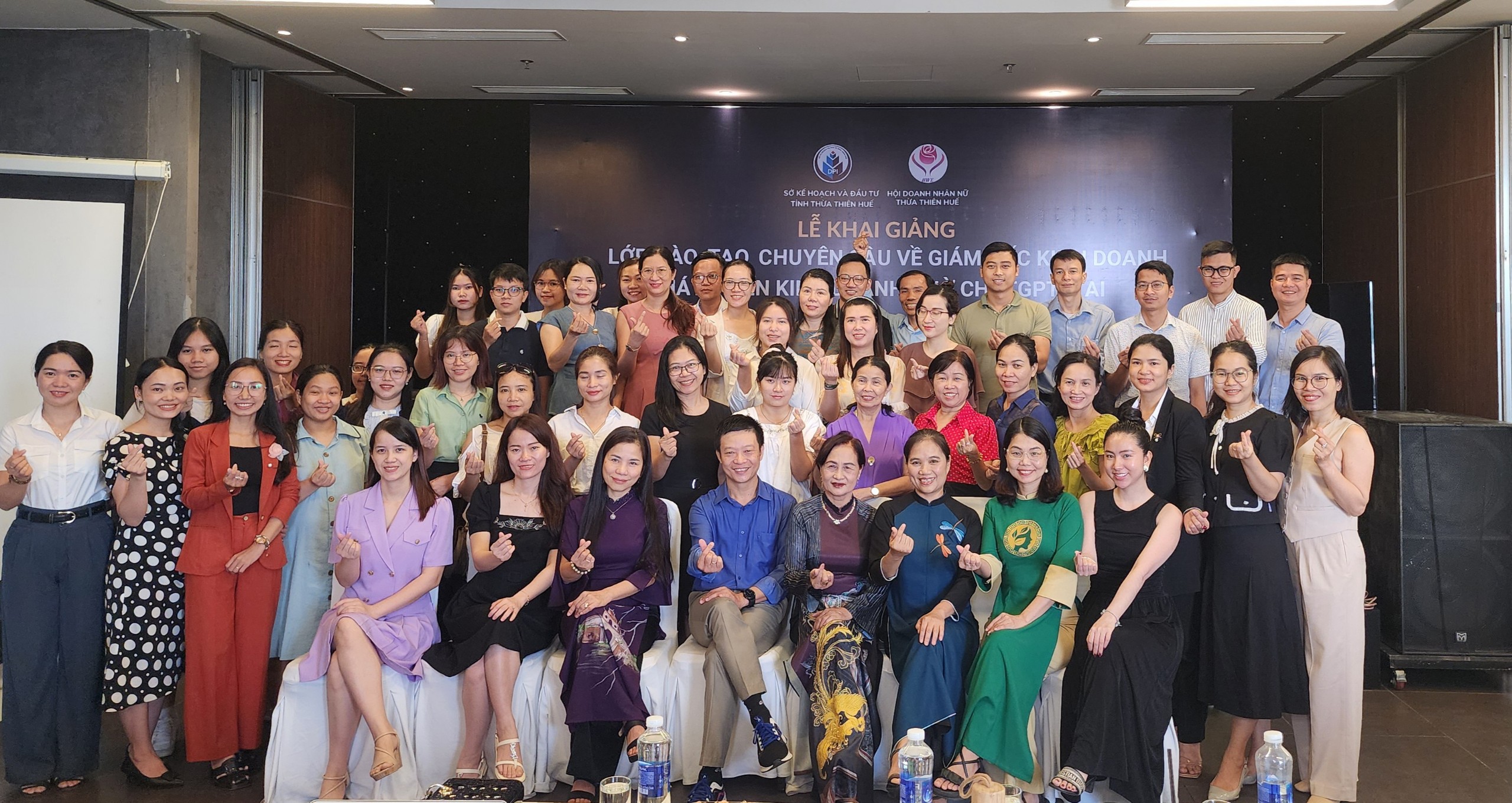 Tận dụng AI vào hoạt động kinh doanh