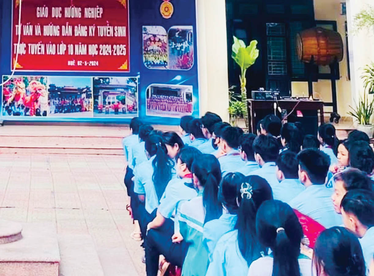 Rớt công lập, đã có trường nghề