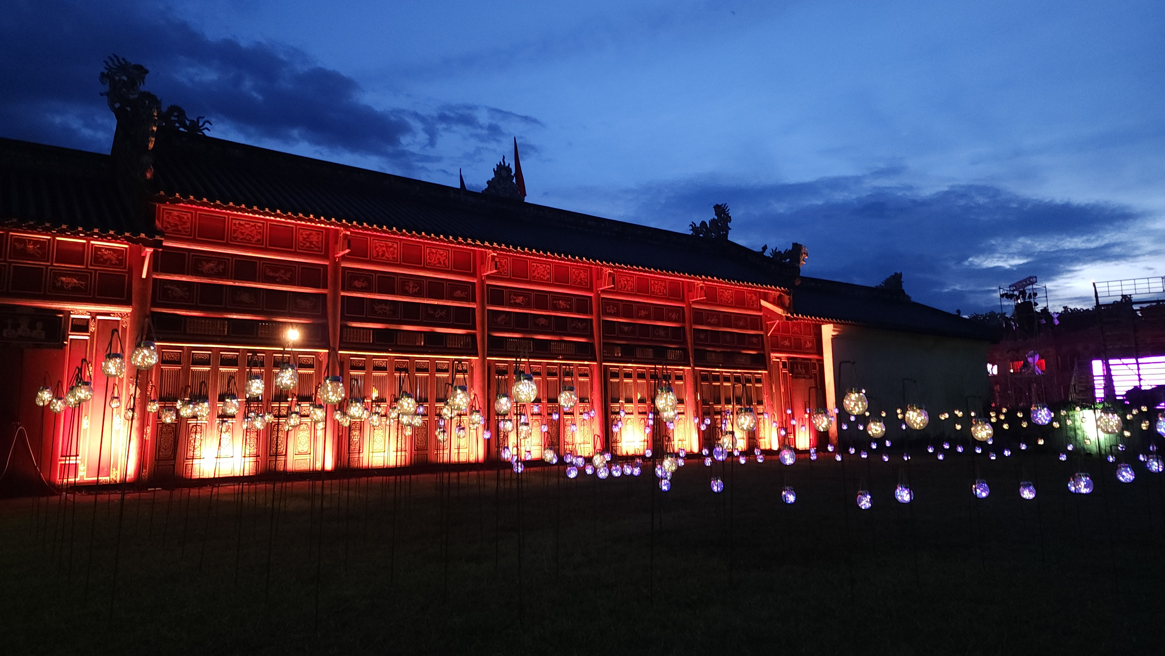 Khám phá Lễ hội ánh sáng tại Thái Bình Lâu