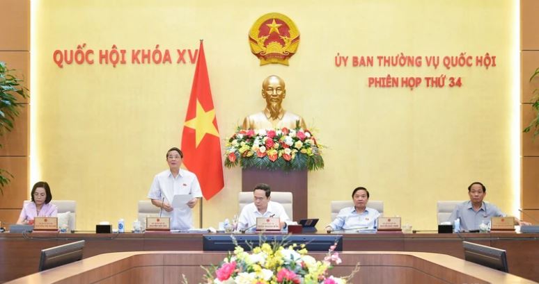 Nhất trí trình Quốc hội quyết định tiếp tục giảm 2 thuế VAT đến hết năm 2024