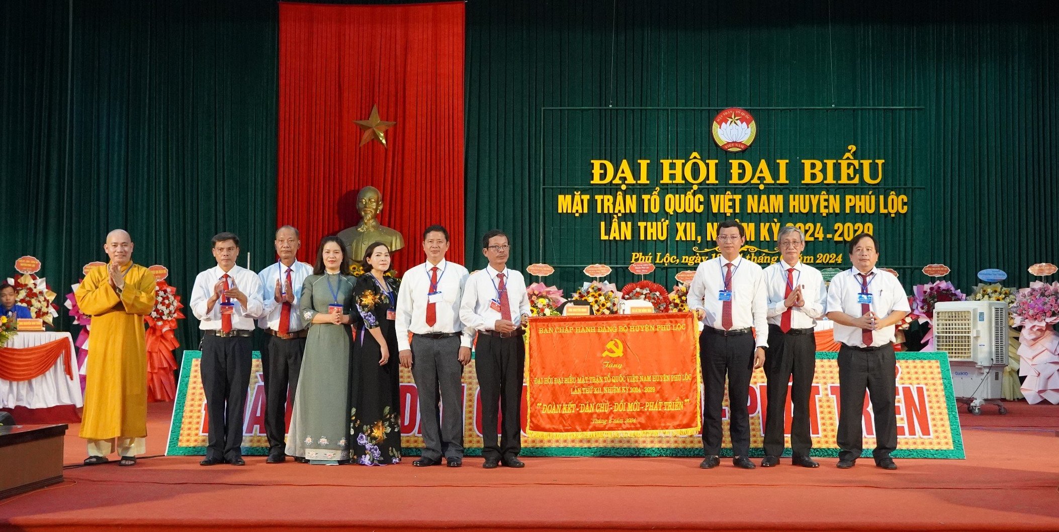 Đổi mới, nâng cao vai trò nòng cốt chính trị của Mặt trận Tổ quốc