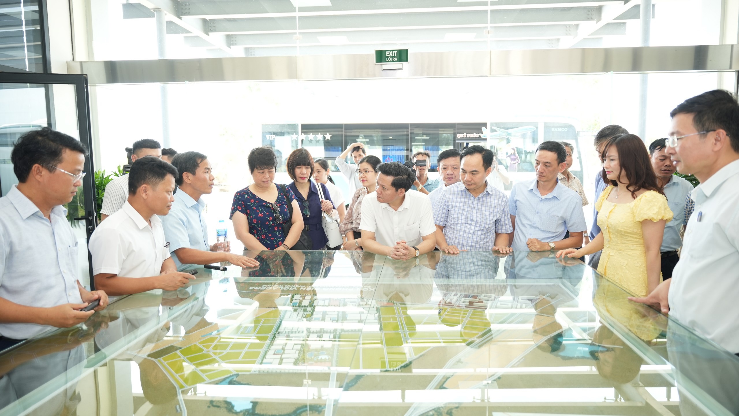 Khảo sát hiện trạng phát triển tỉnh Thừa Thiên Huế