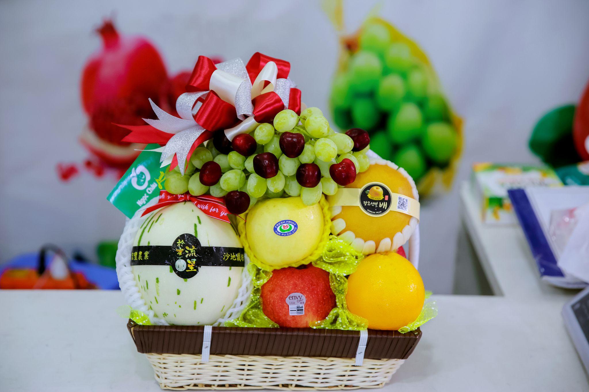 Địa Chỉ Mua Giỏ Hoa Quả Nhập Khẩu Uy Tín Tại Ngọc Châu Fruits