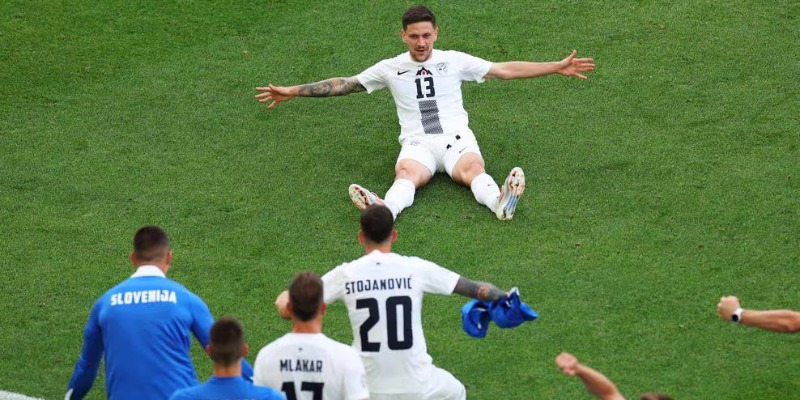 Bất ngờ Slovenia, chờ “trọng pháo” lên tiếng