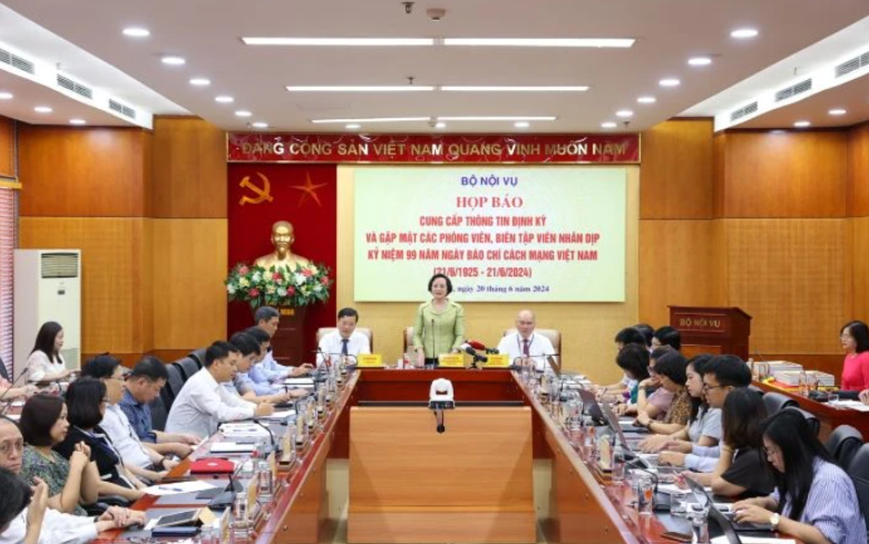 Tăng mức lương cơ sở từ 1,8 lên 2,34 triệu đồng từ ngày 1 7 2024