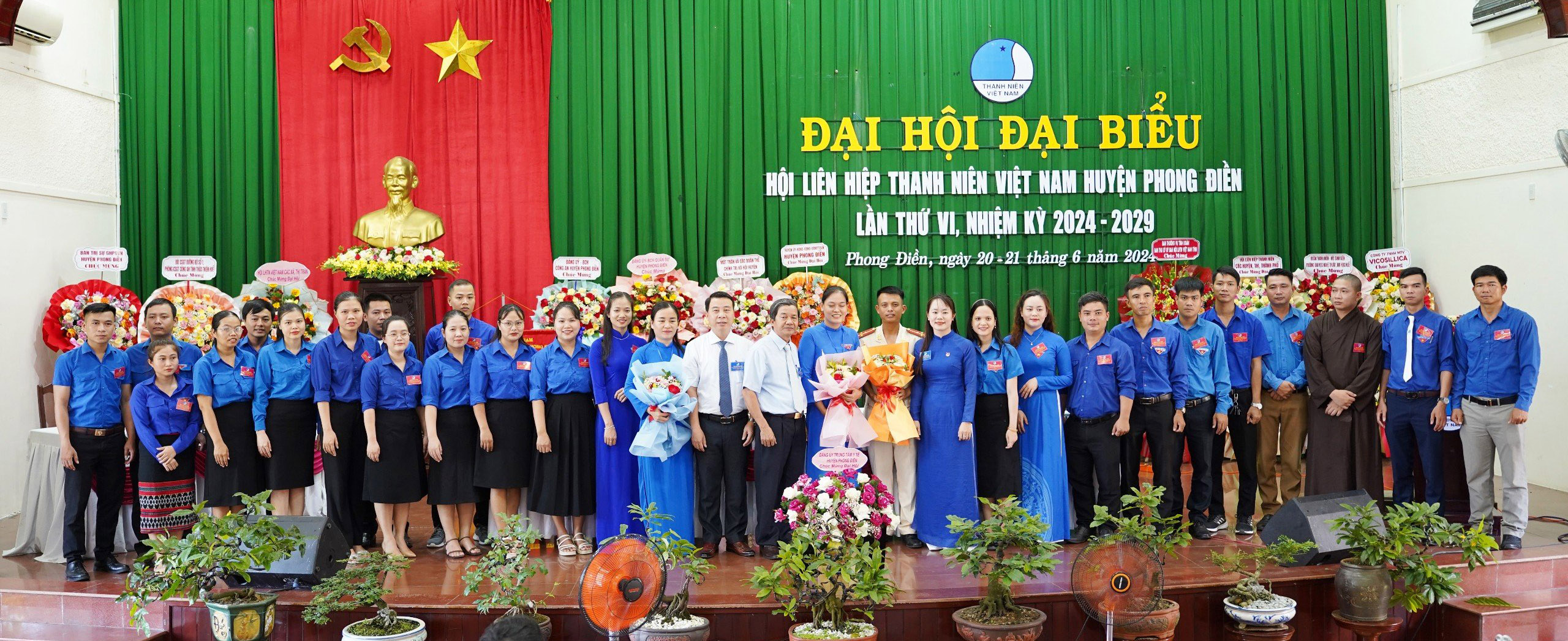 Thanh niên góp sức xây dựng Phong Điền thành thị xã