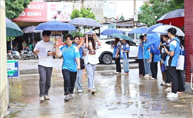 Phòng, chống nắng nóng, bảo đảm an toàn thực phẩm cho Kỳ thi tốt nghiệp THPT