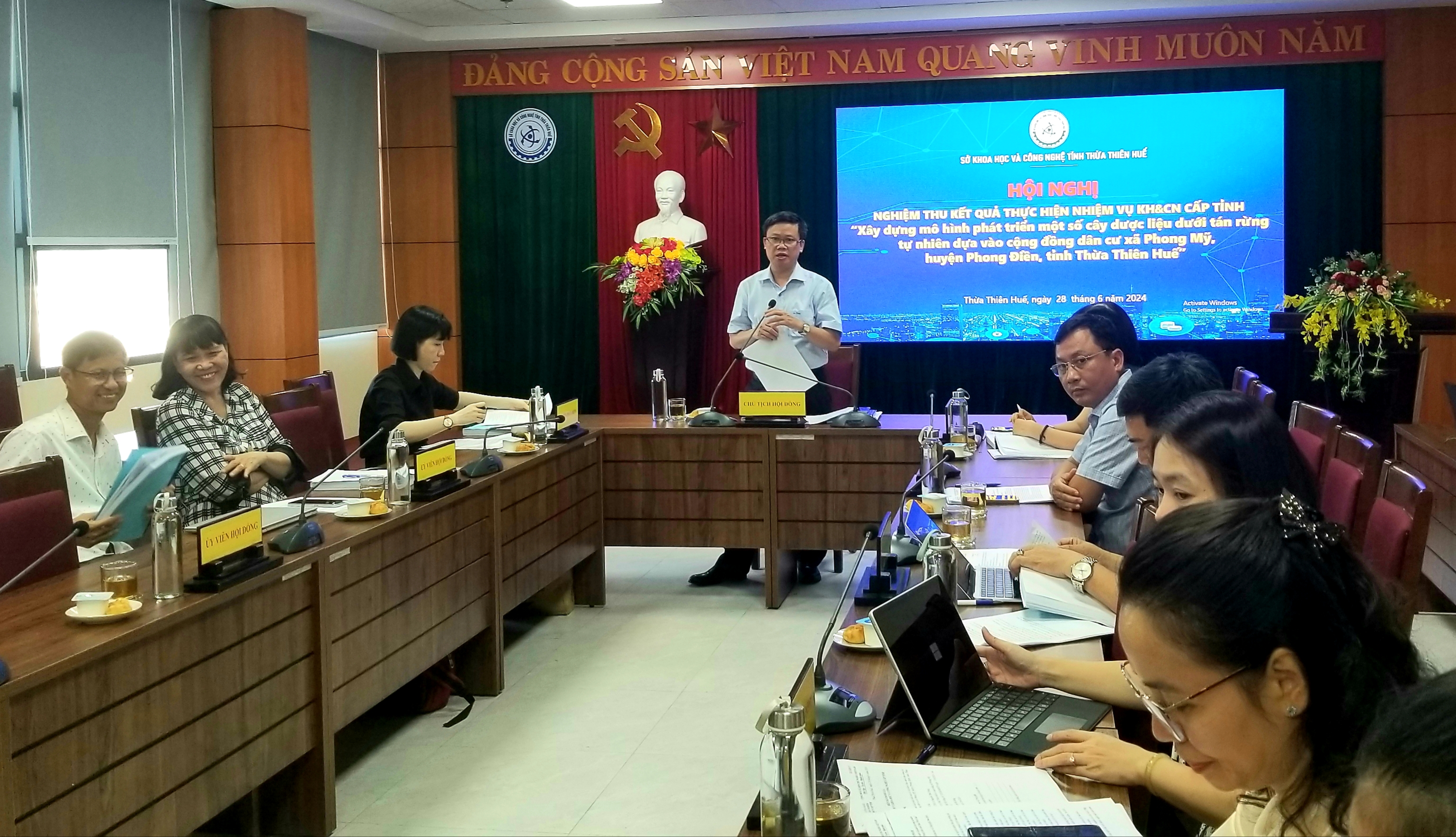 Phát triển một số cây dược liệu dưới tán rừng tự nhiên dựa vào cộng đồng