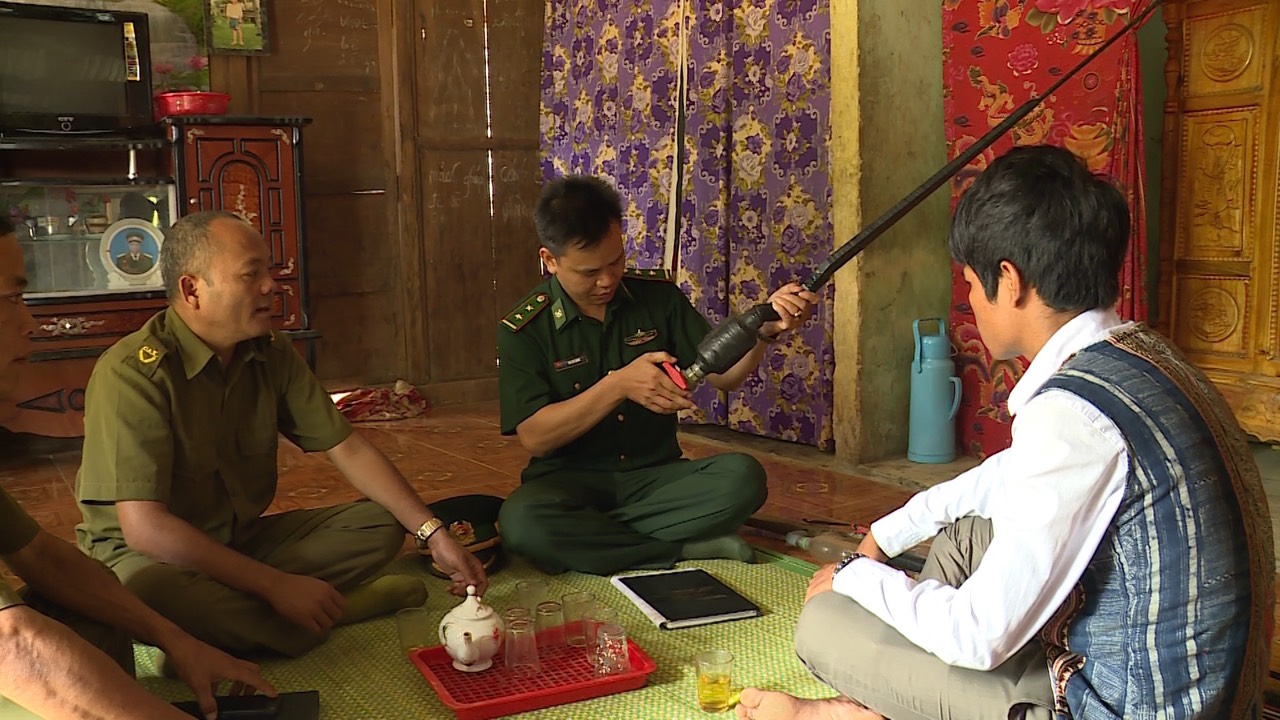 Có dấu chân anh trên những nẻo đường biên giới