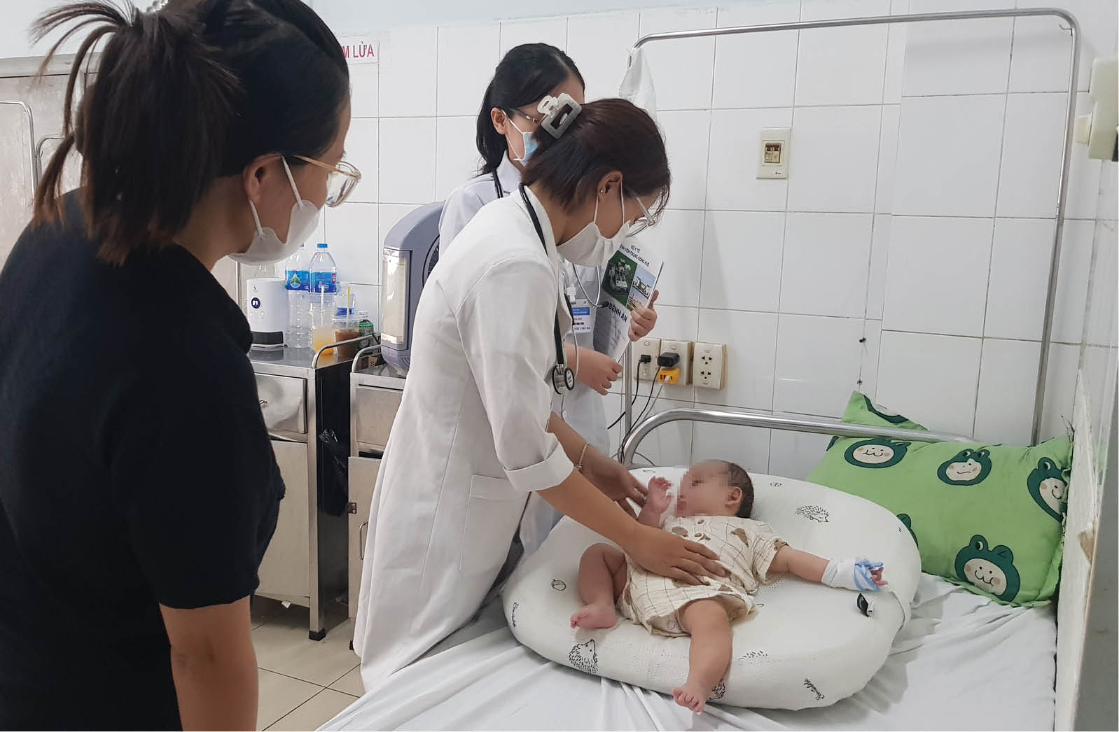 Lo ngại ho gà quay trở lại