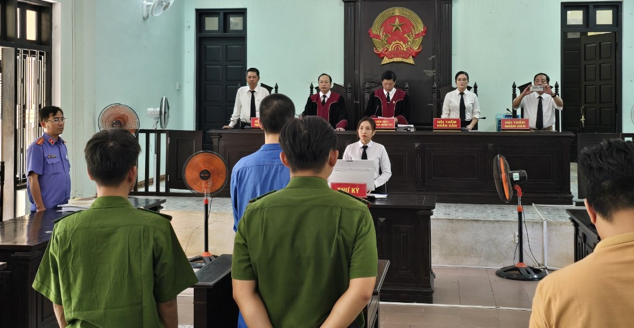 Giao “hàng nóng” thuê lãnh án 20 năm tù