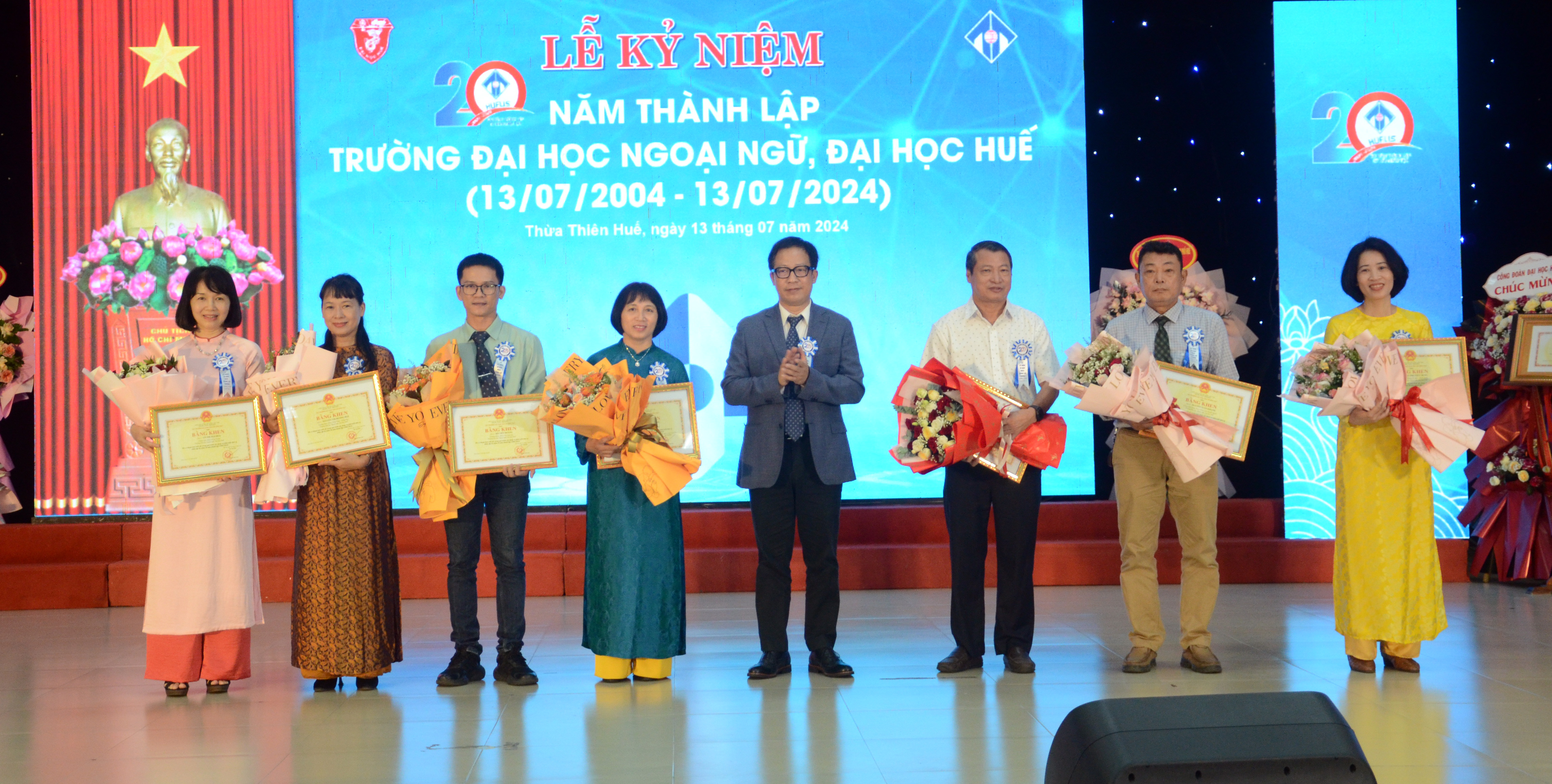 Khẳng định chất lượng trong đào tạo nguồn nhân lực ngoại ngữ