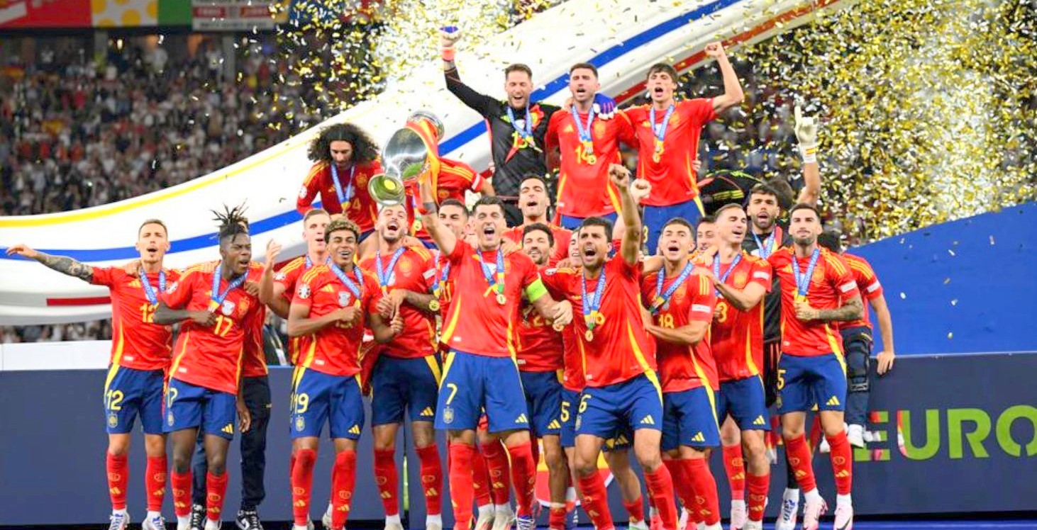 Tây Ban Nha trở thành “nhà vua vĩ đại nhất EURO”