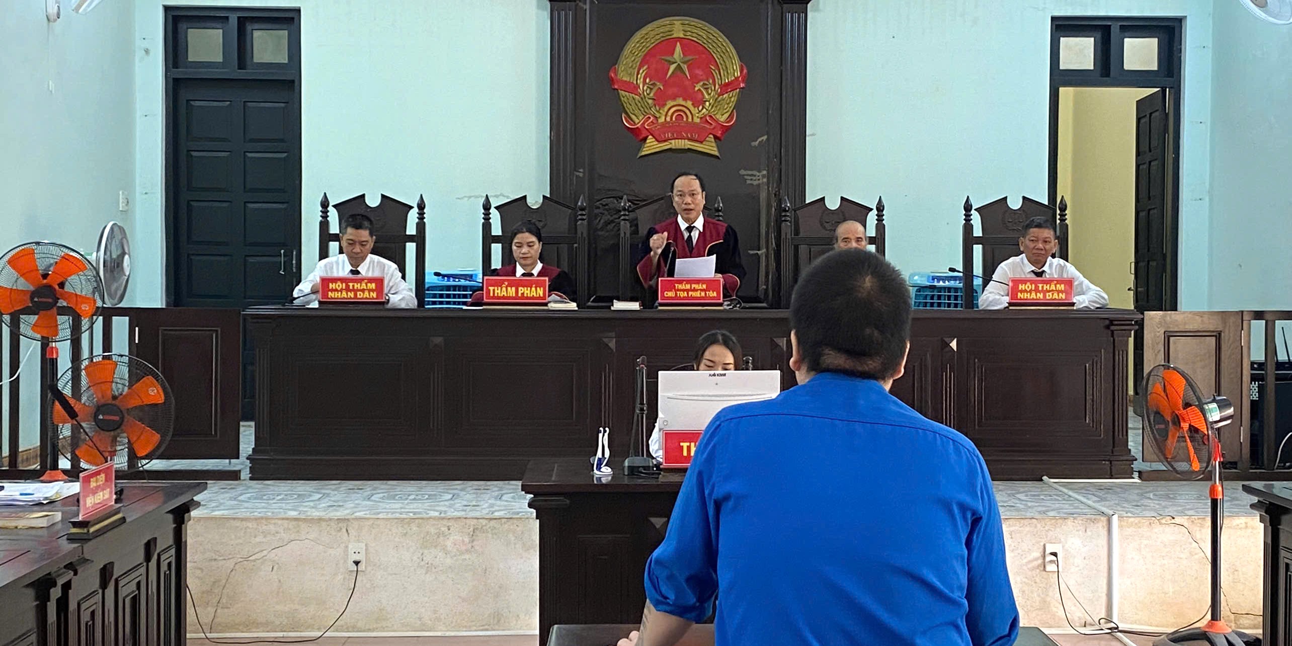 Người cháu “cố sát” chú và thím do mâu thuẫn lĩnh án