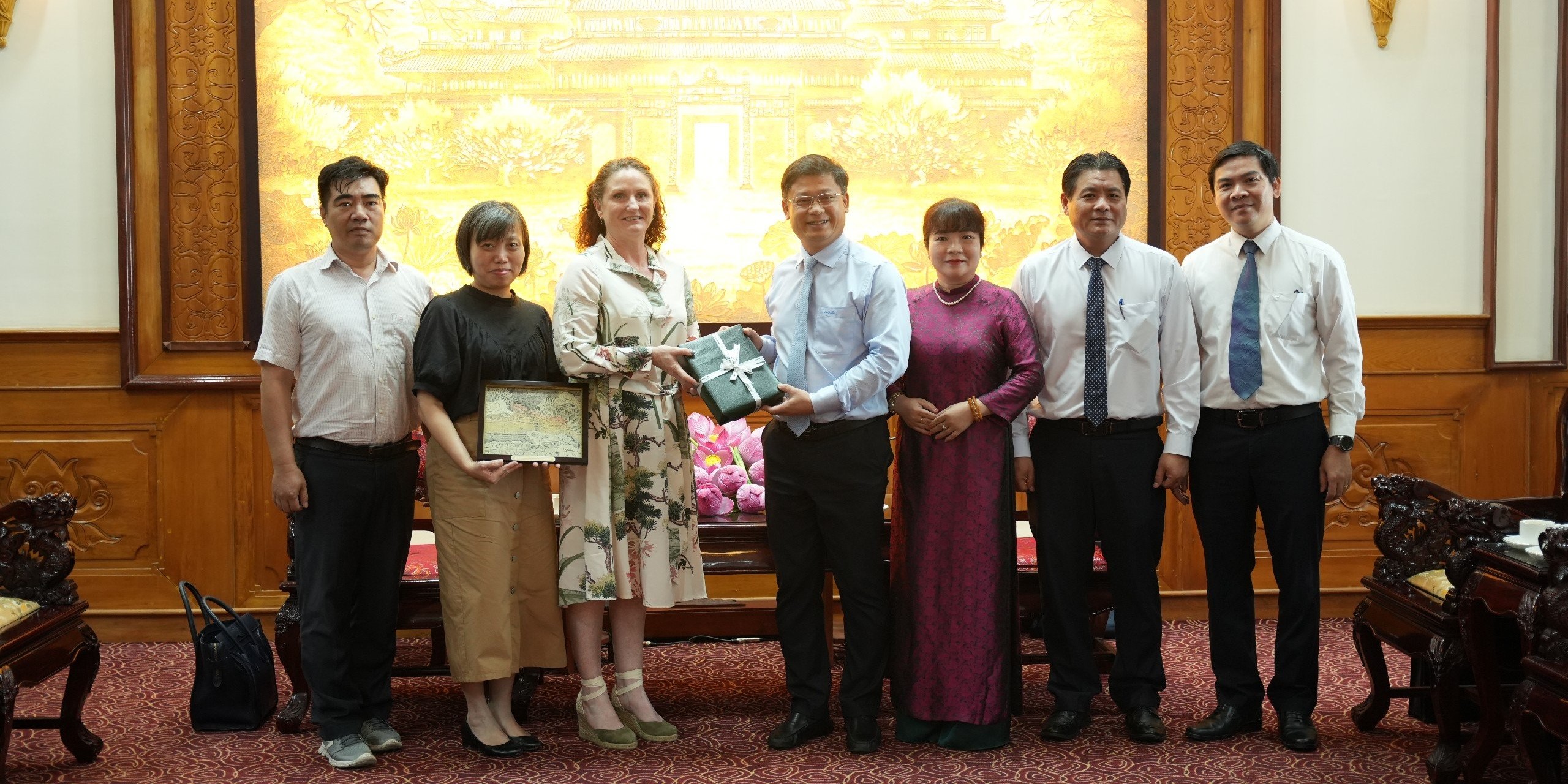 Lãnh đạo tỉnh tiếp xã giao Đại sứ New Zealand tại Việt Nam