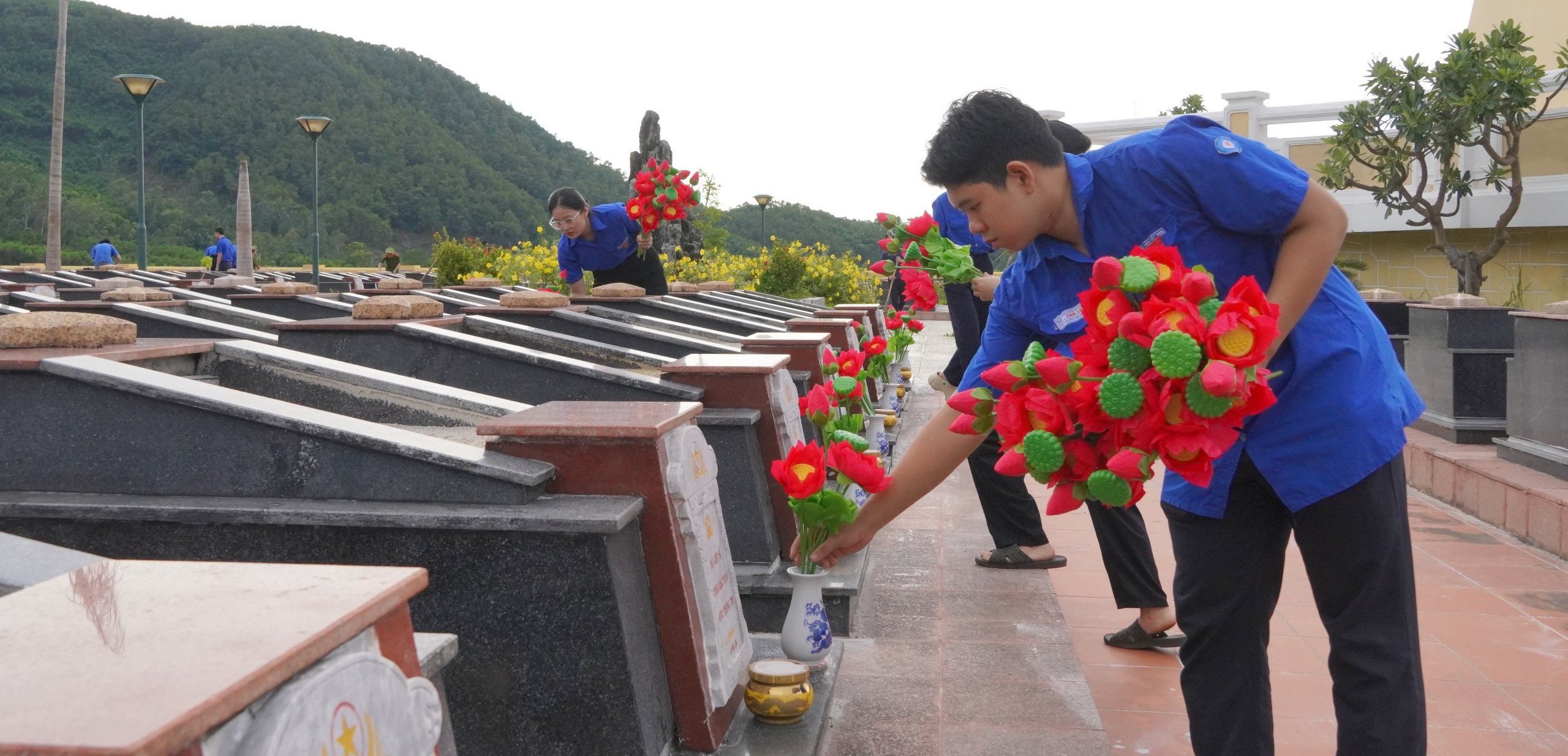 Phú Lộc ra quân “Ngày Chủ nhật xanh”