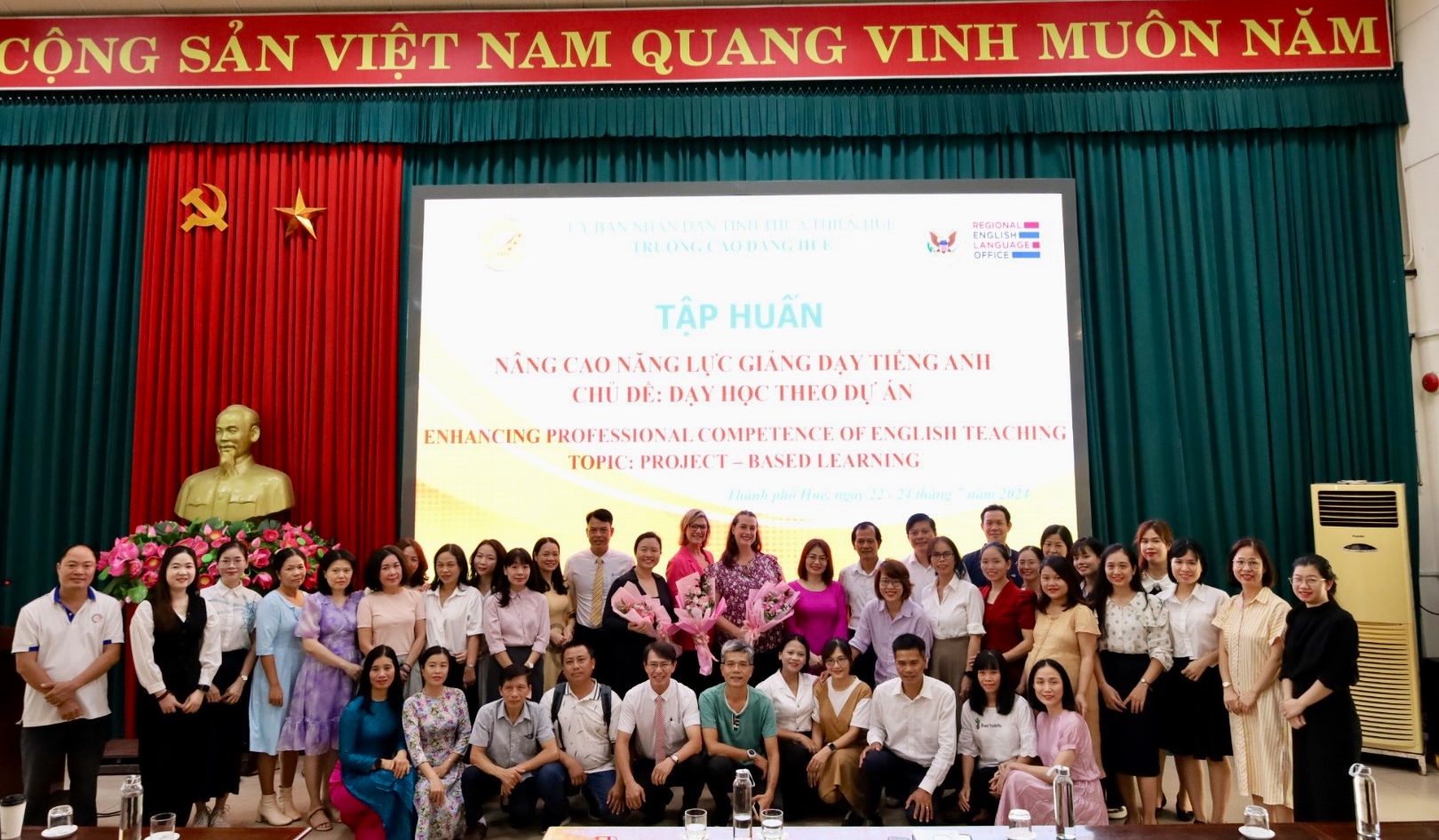 Nâng cao năng lực giảng dạy tiếng Anh cho nhà giáo giáo dục nghề nghiệp