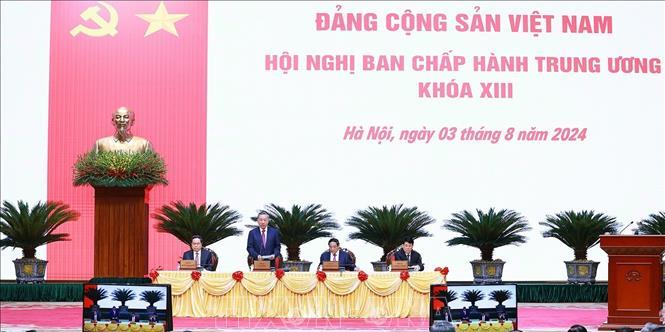 Khai mạc Hội nghị Ban Chấp hành Trung ương khóa XIII