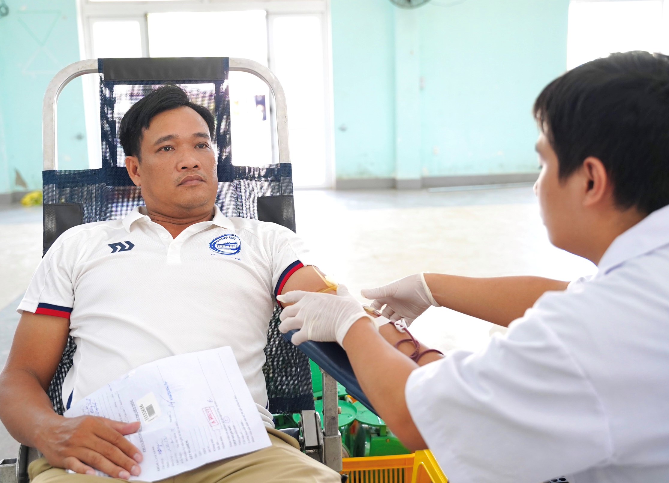 Hương Thủy Hiến máu tình nguyện vượt 69 chỉ tiêu