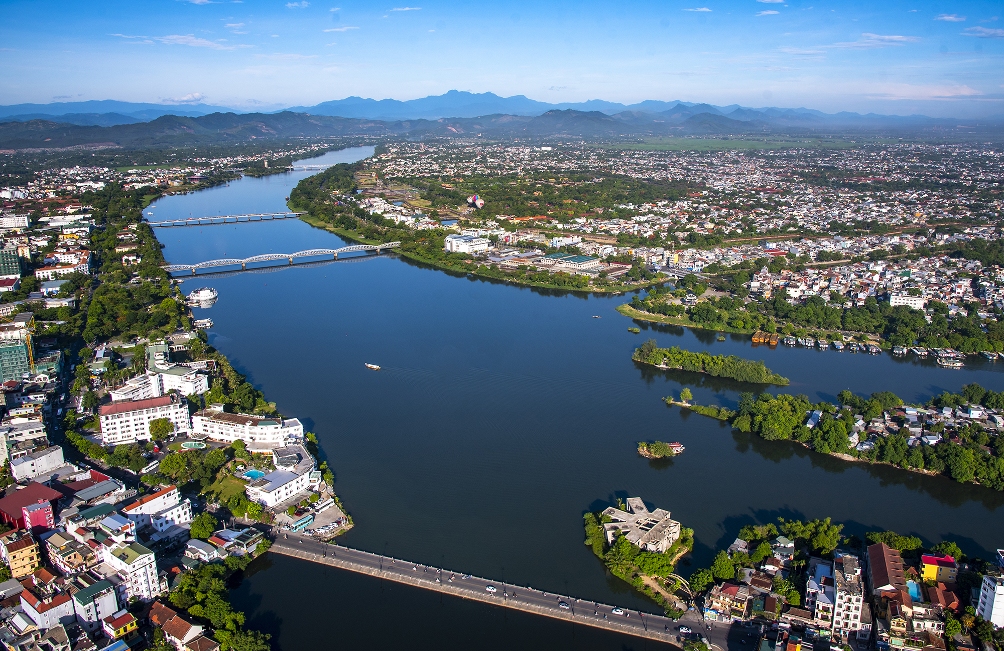 Huế - Từ thành phố nhỏ đến thành phố lớn trực thuộc trung ương