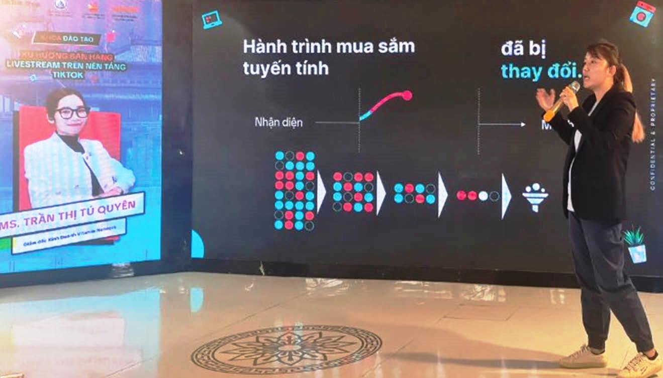 Nắm bắt cơ hội trên sàn thương mại điện tử