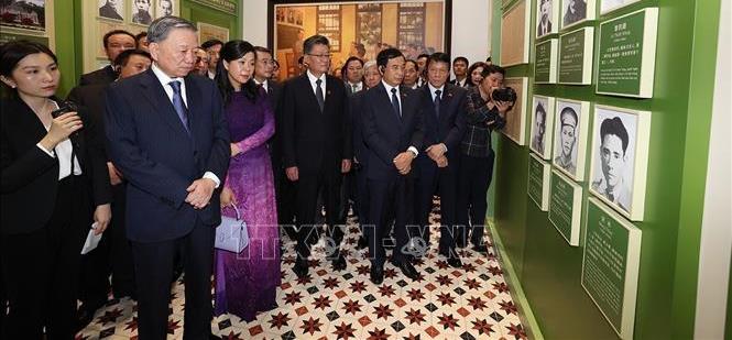 Tổng Bí thư, Chủ tịch nước Tô Lâm thăm Khu di tích Trụ sở Hội Việt Nam Cách mạng Thanh niên tại Quảng Châu