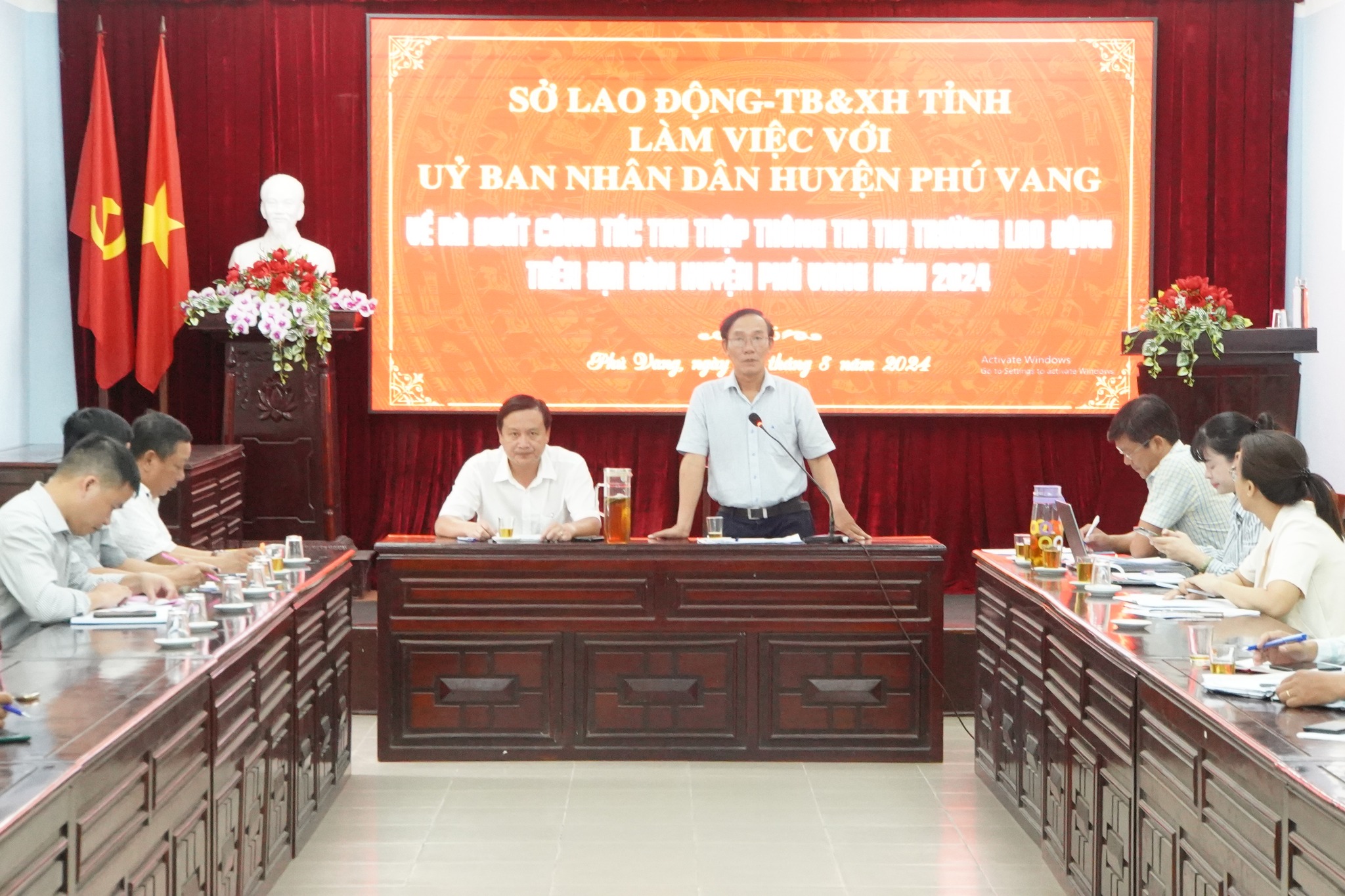 Gấp rút hoàn thành công tác thu thập thông tin thị trường lao động