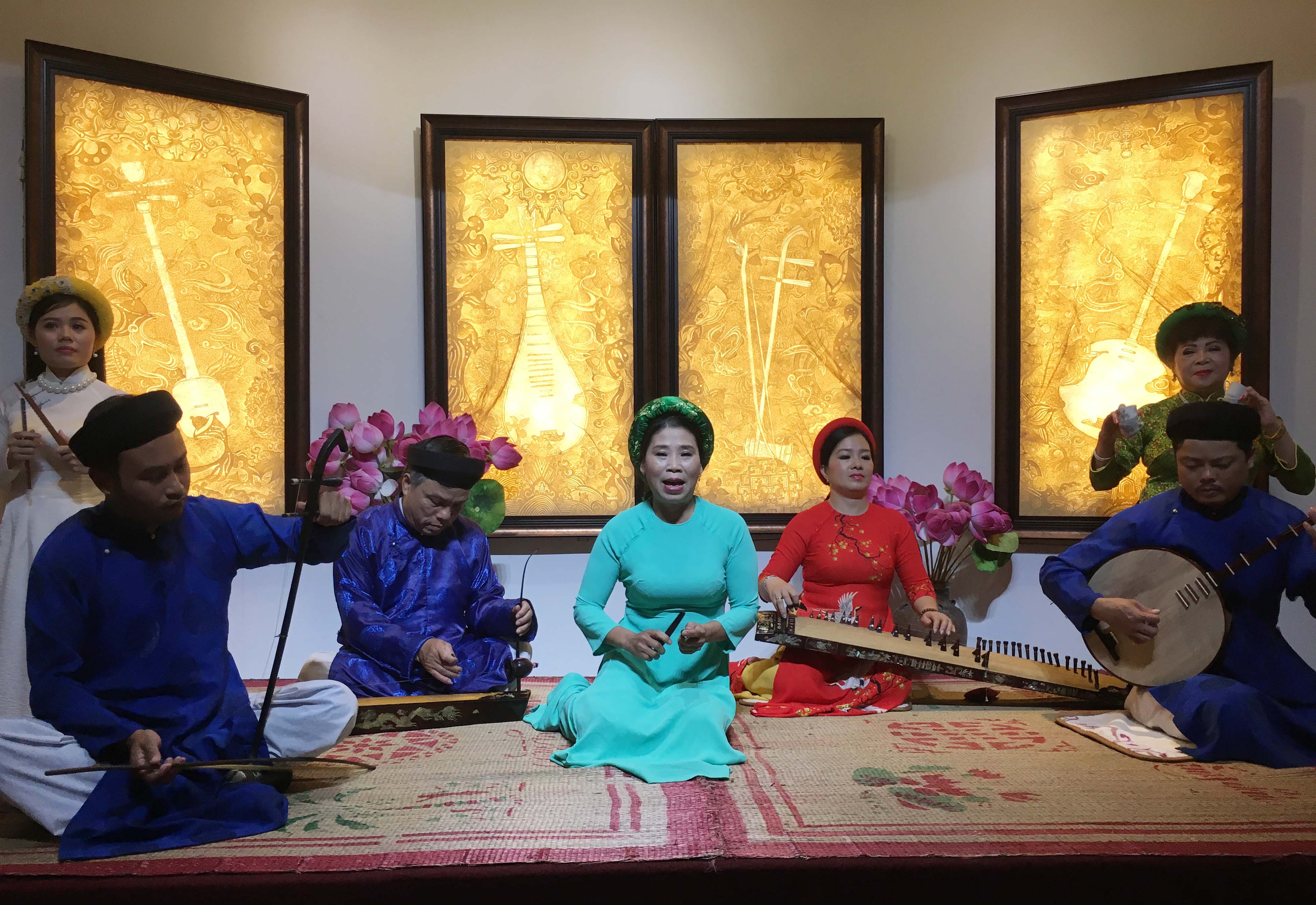 Sai sai, ngược ngược…