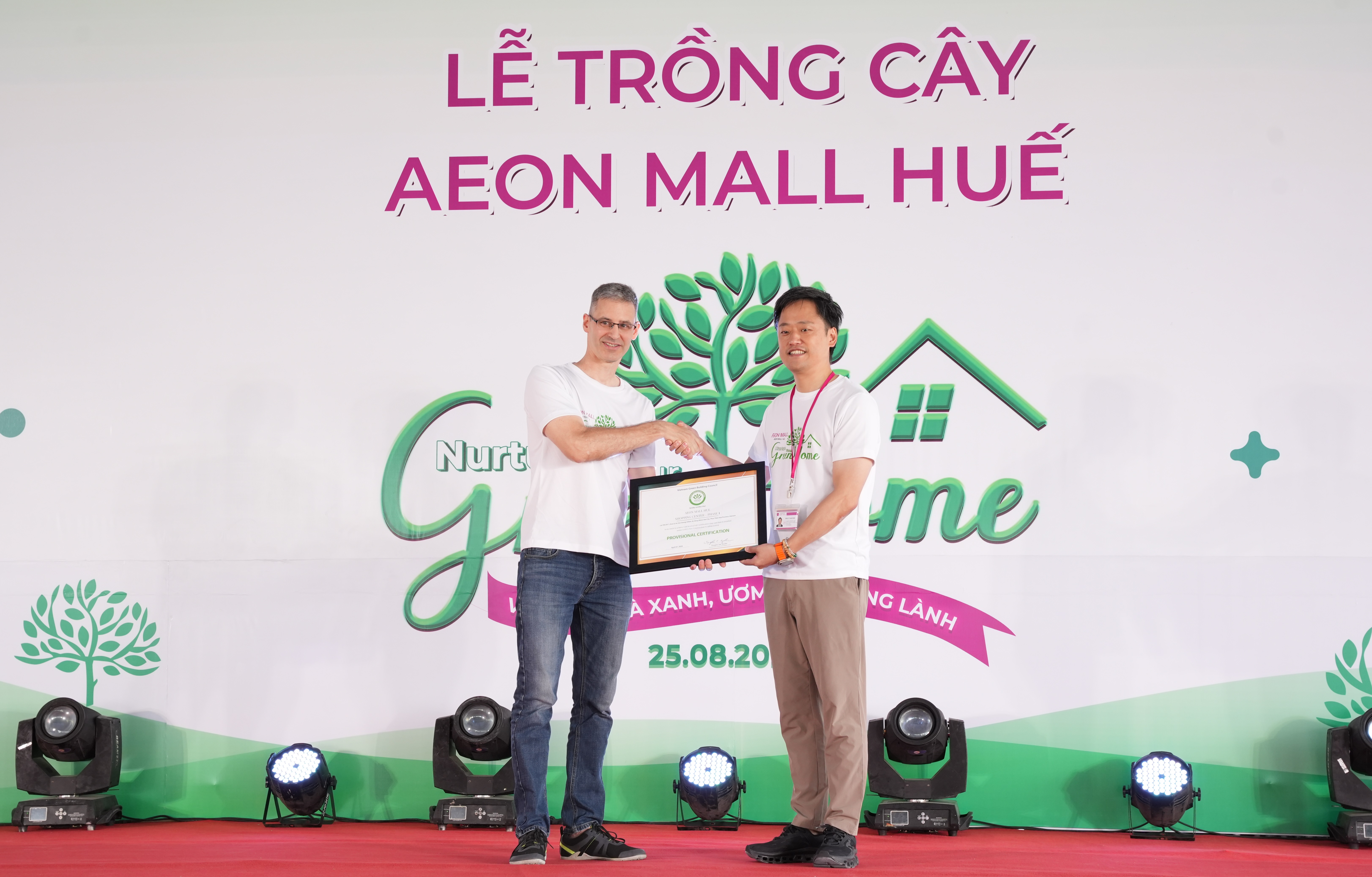 “Ươm mái nhà xanh, vun nhịp sống lành”