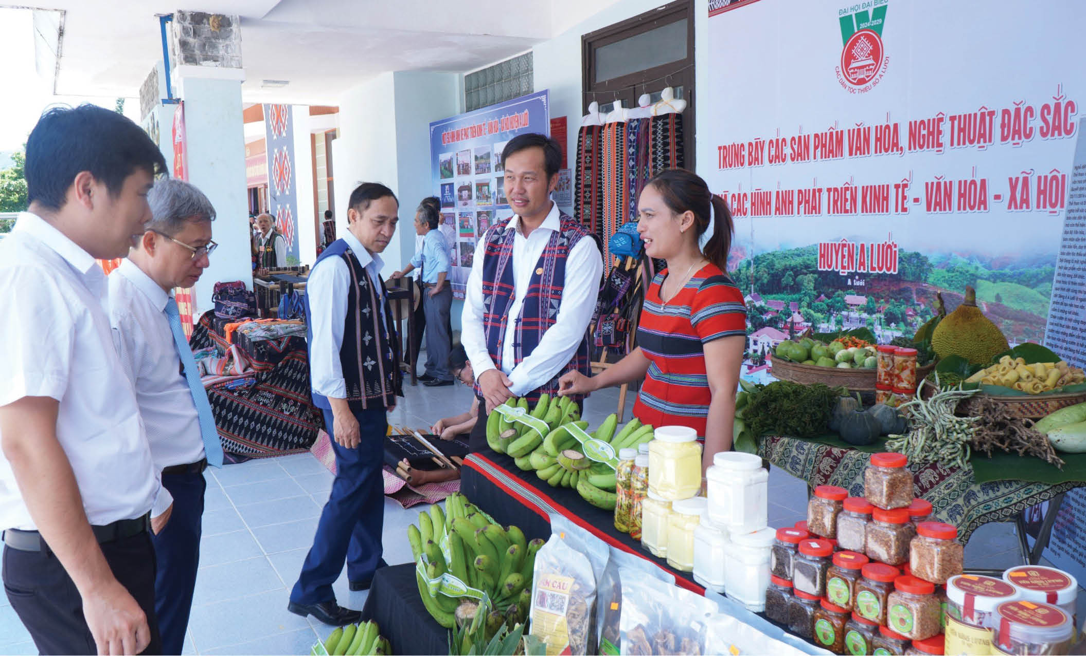 Khơi dậy khát vọng vươn lên trên những miền đất khó