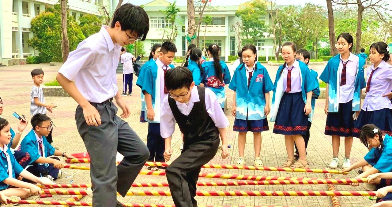 Bồi dưỡng kỹ năng tư vấn tâm lý học đường