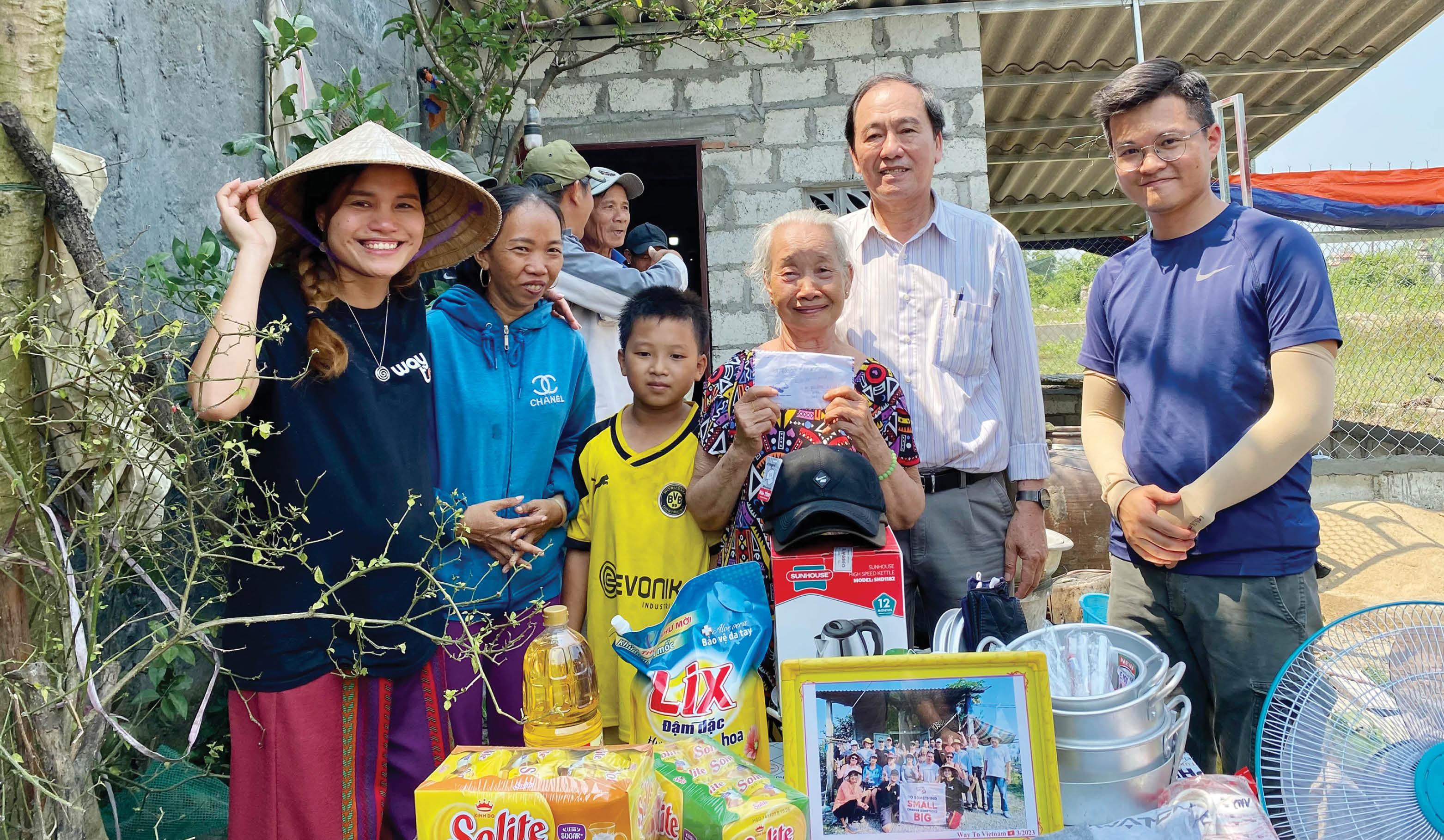 “Ông Bụt” của trẻ mồ côi