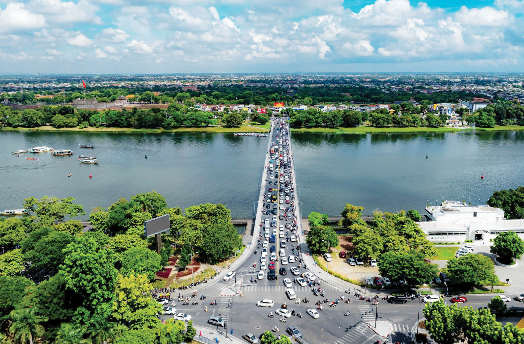 Du lịch Huế “hút” khách dịp lễ 2 9