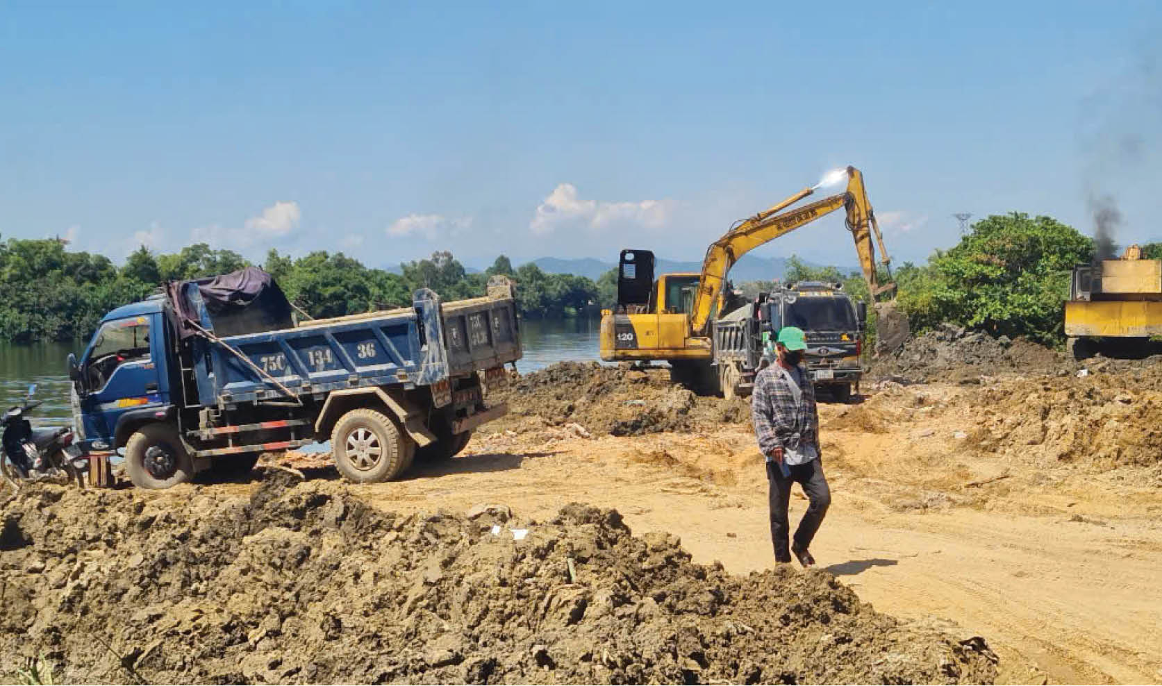 Nguy cơ tác hại từ hàng ngàn m3 vật chất nạo vét