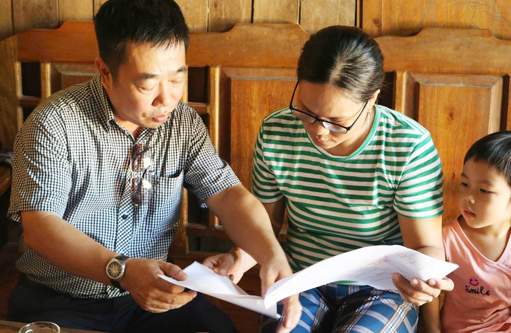 Tiếp thêm nguồn lực cho các em đến trường