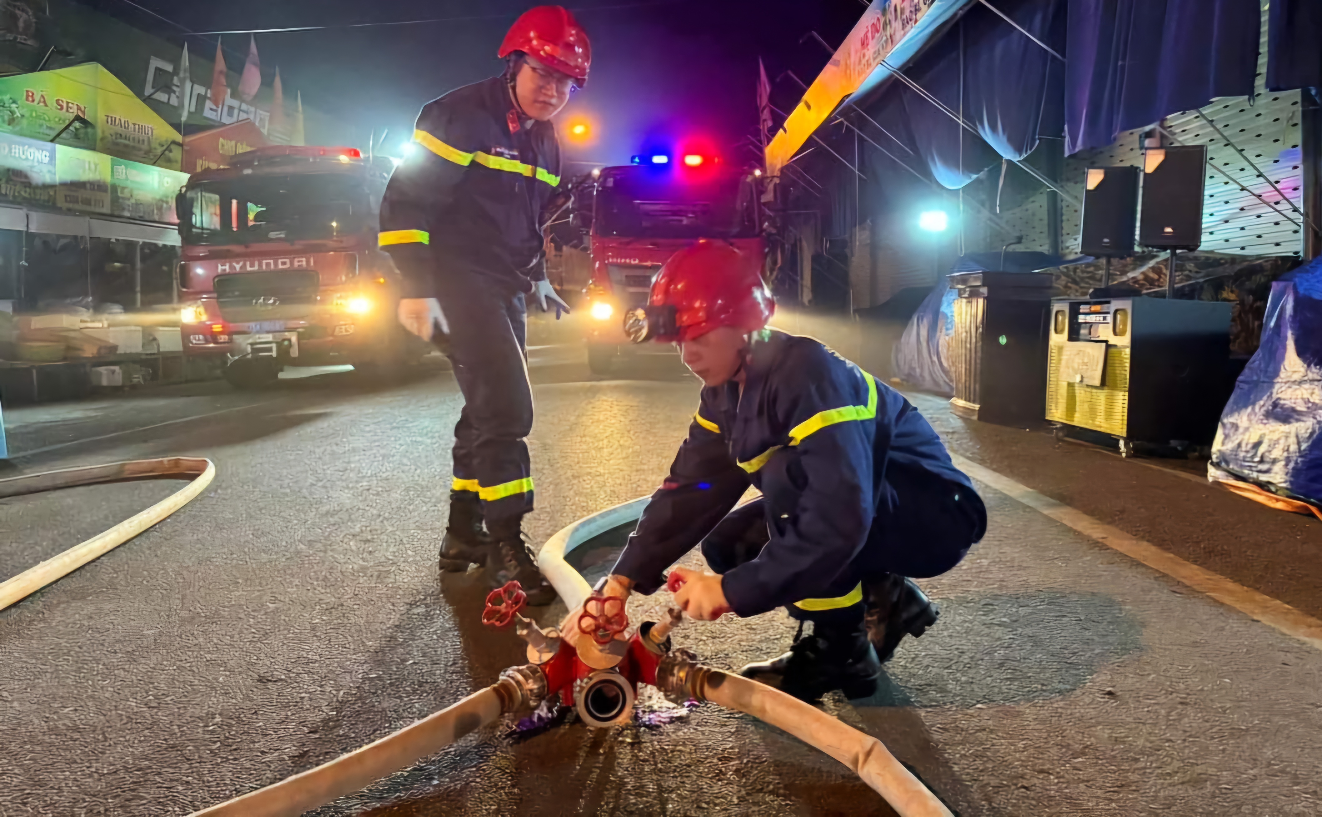 Chợ Đông Ba thực tập phương án chữa cháy và cứu nạn cứu hộ