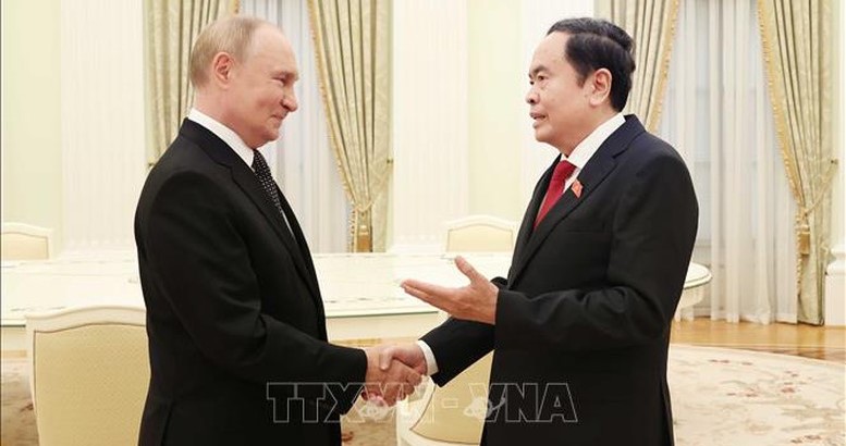 Chủ tịch Quốc hội Trần Thanh Mẫn hội kiến Tổng thống Liên bang Nga Vladimir Putin